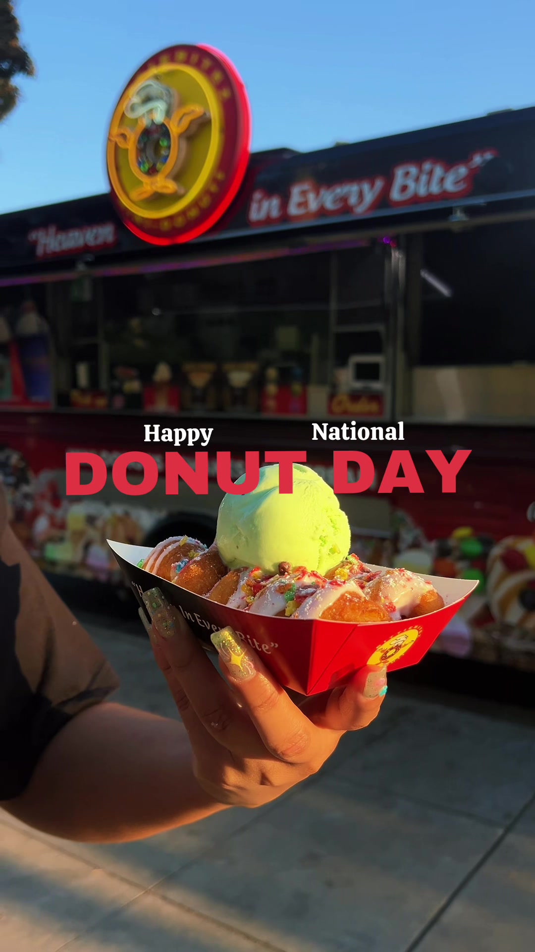 @BittieBitez Mini-Donuts