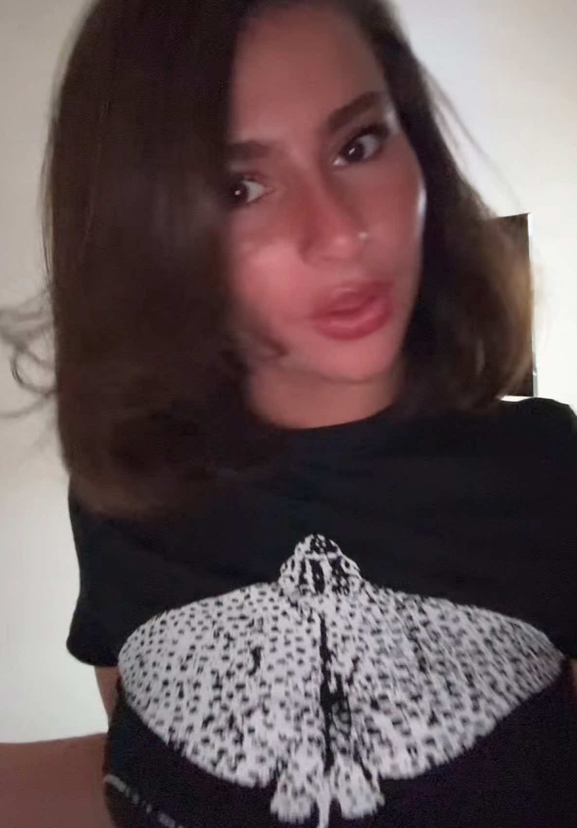 @Elisavaloren