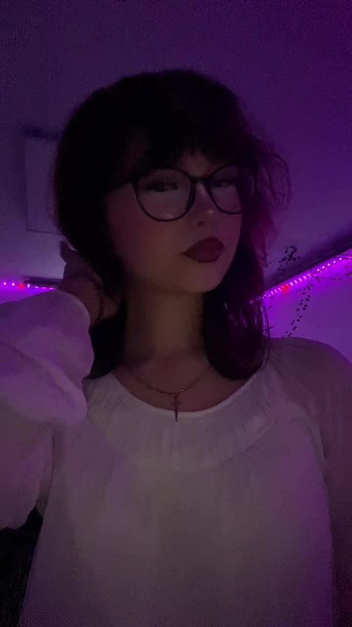 @Leah 🎧🚩