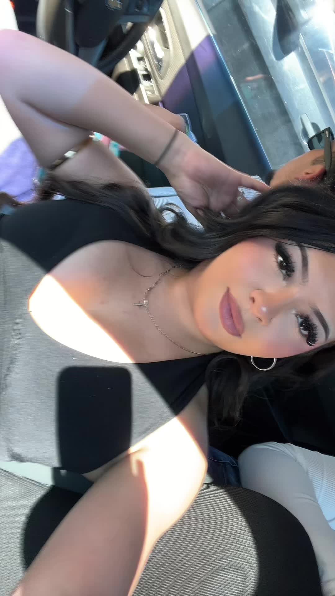 @Aracely𝜗𝜚