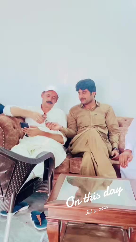 @🍁حسنین تاجےکا