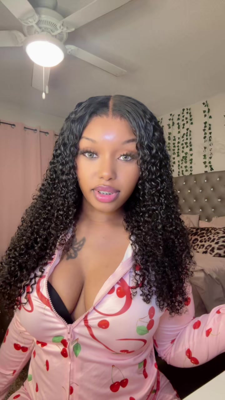 @YoucantfindmeHo🤪