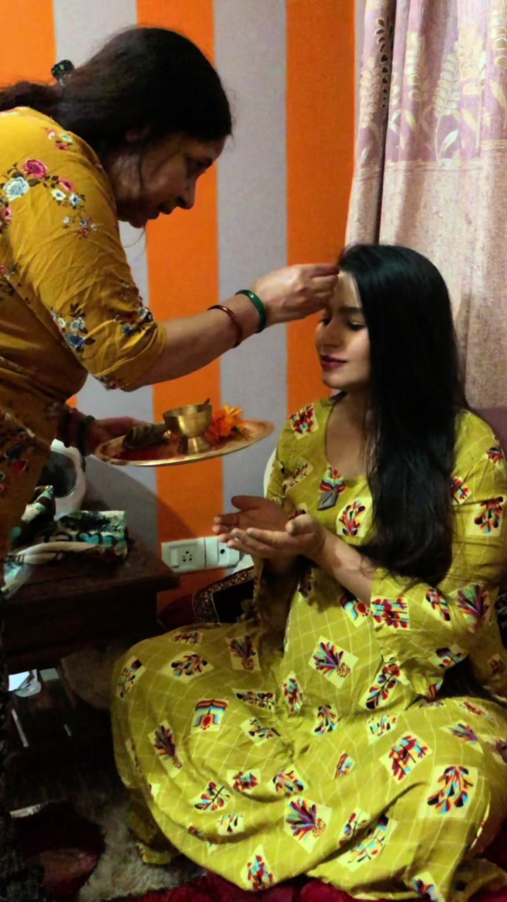 @aarushi_bhandari
