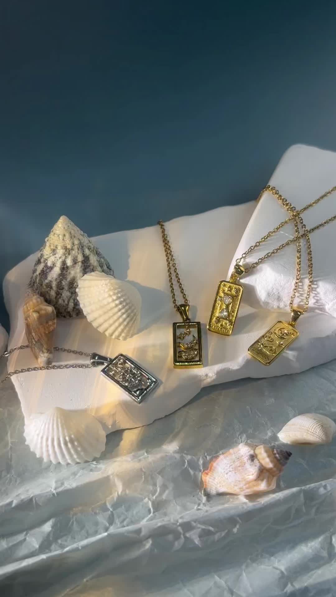 @Sixfox