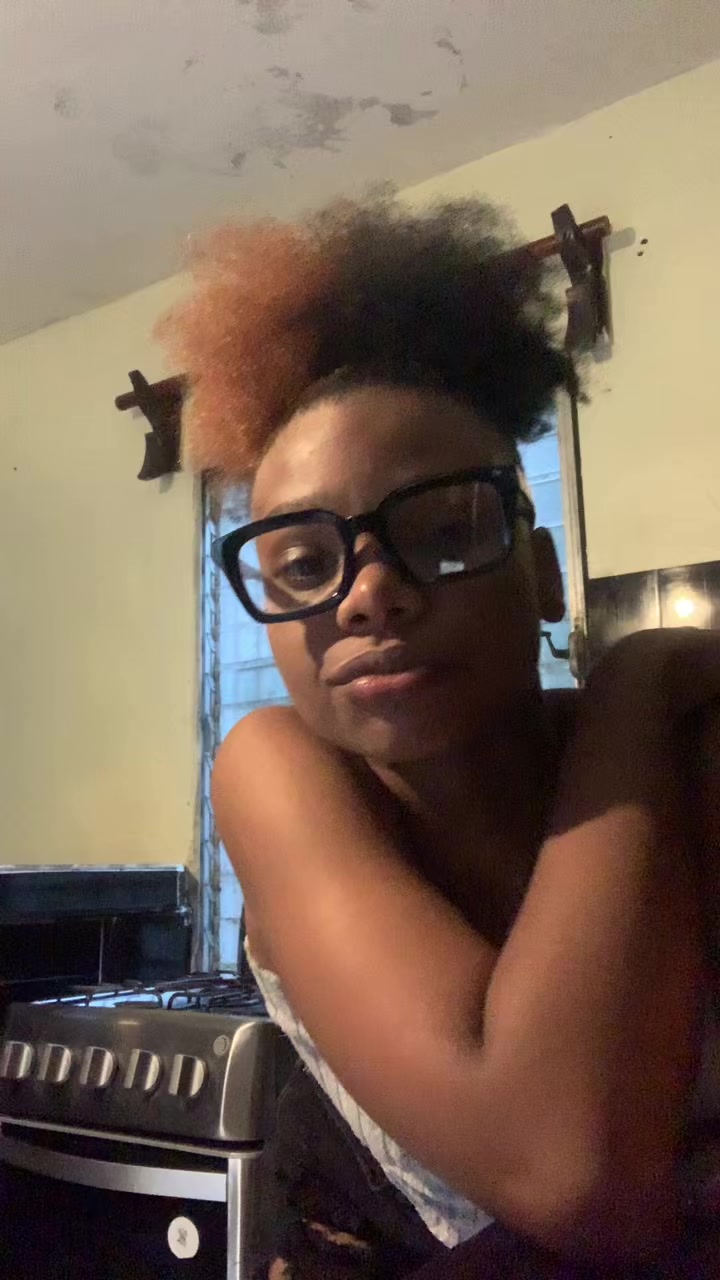 @kiaraguz0