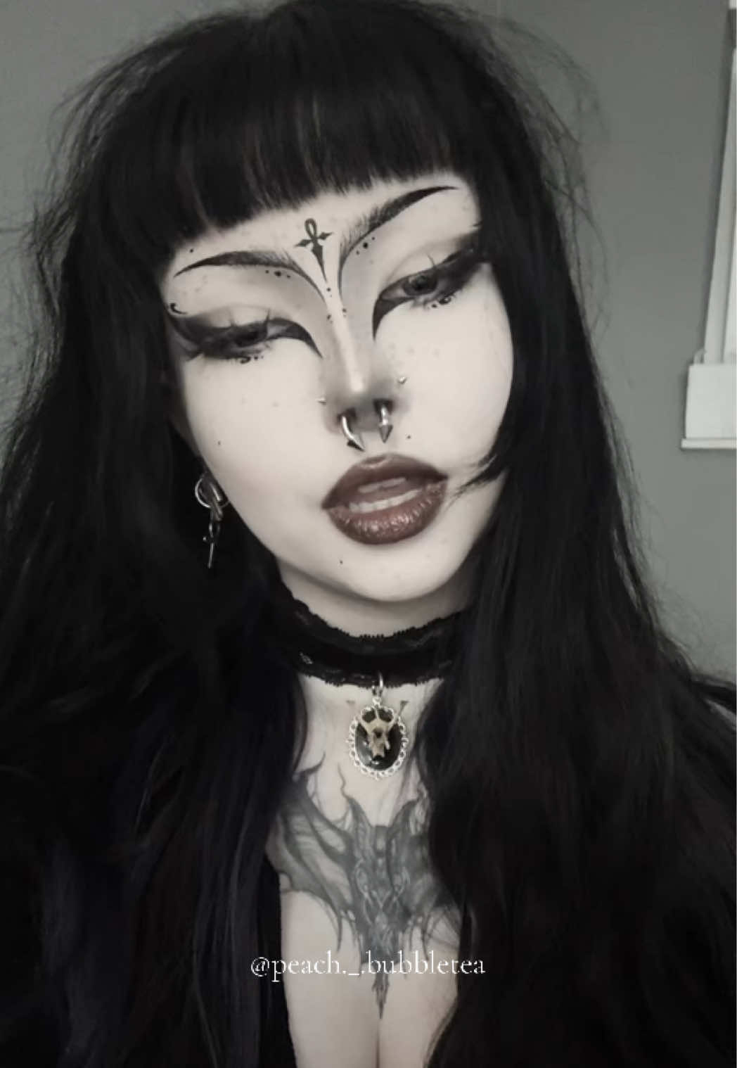 @Julie🕷️