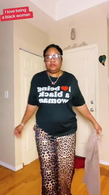@BROWNCHICK-FASHION🚂