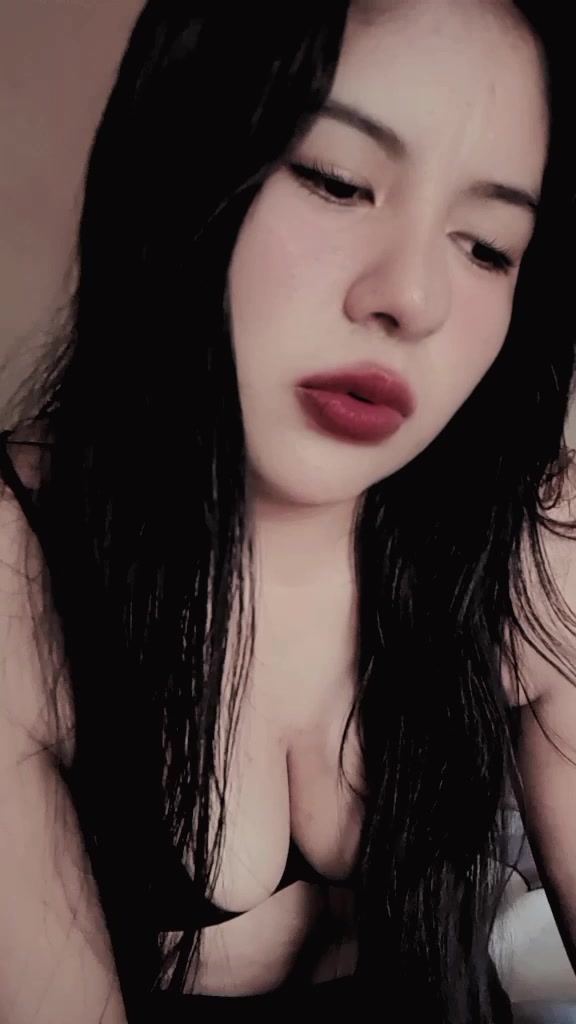 @💜🍒amil💯💋💜