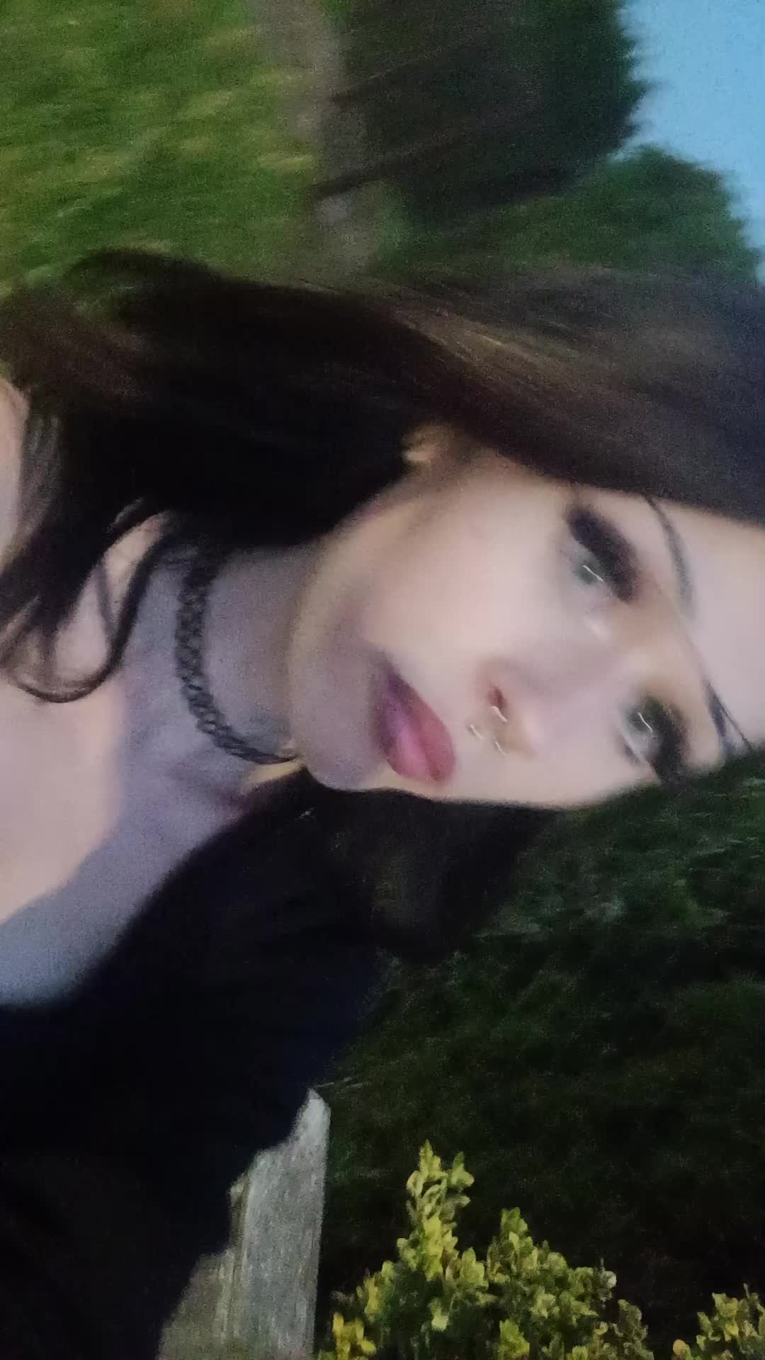 @lenunia