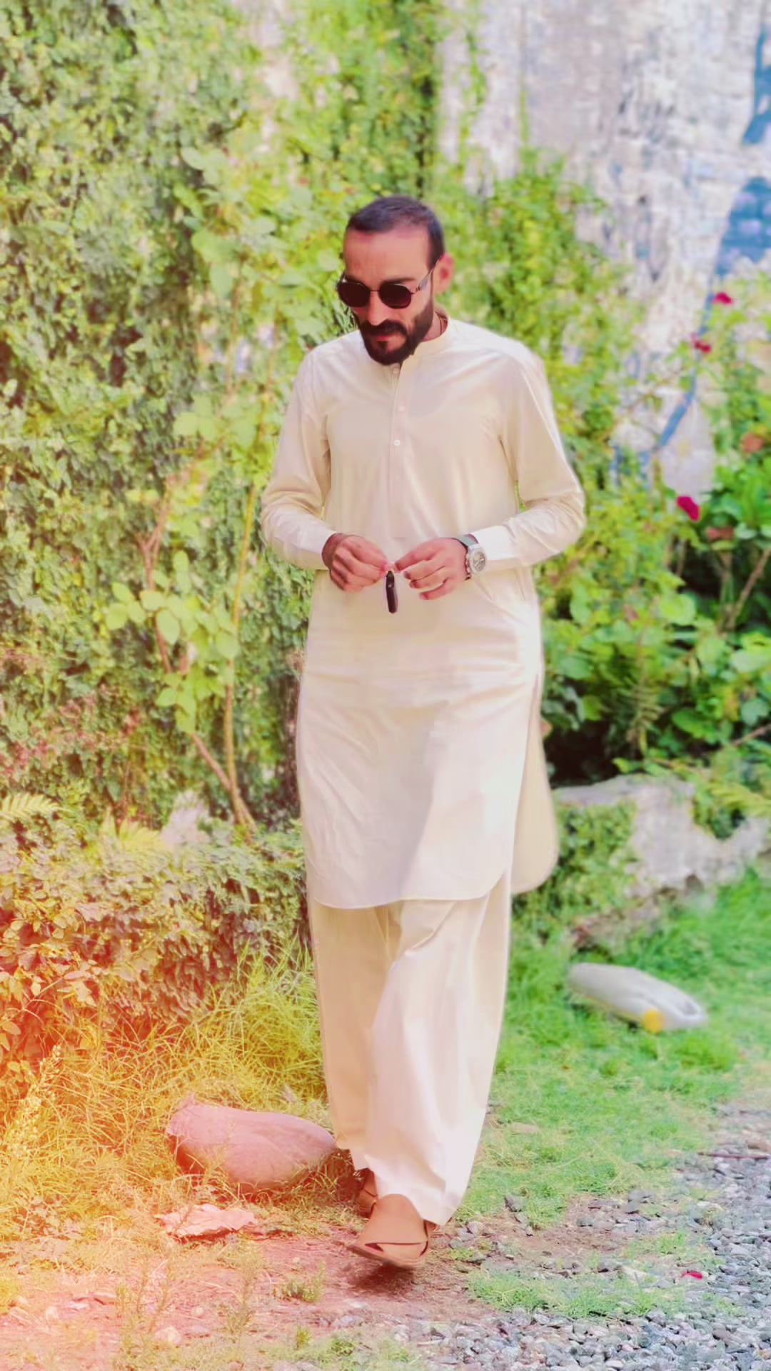 @چھوٹاخان باڈوان اورسیز