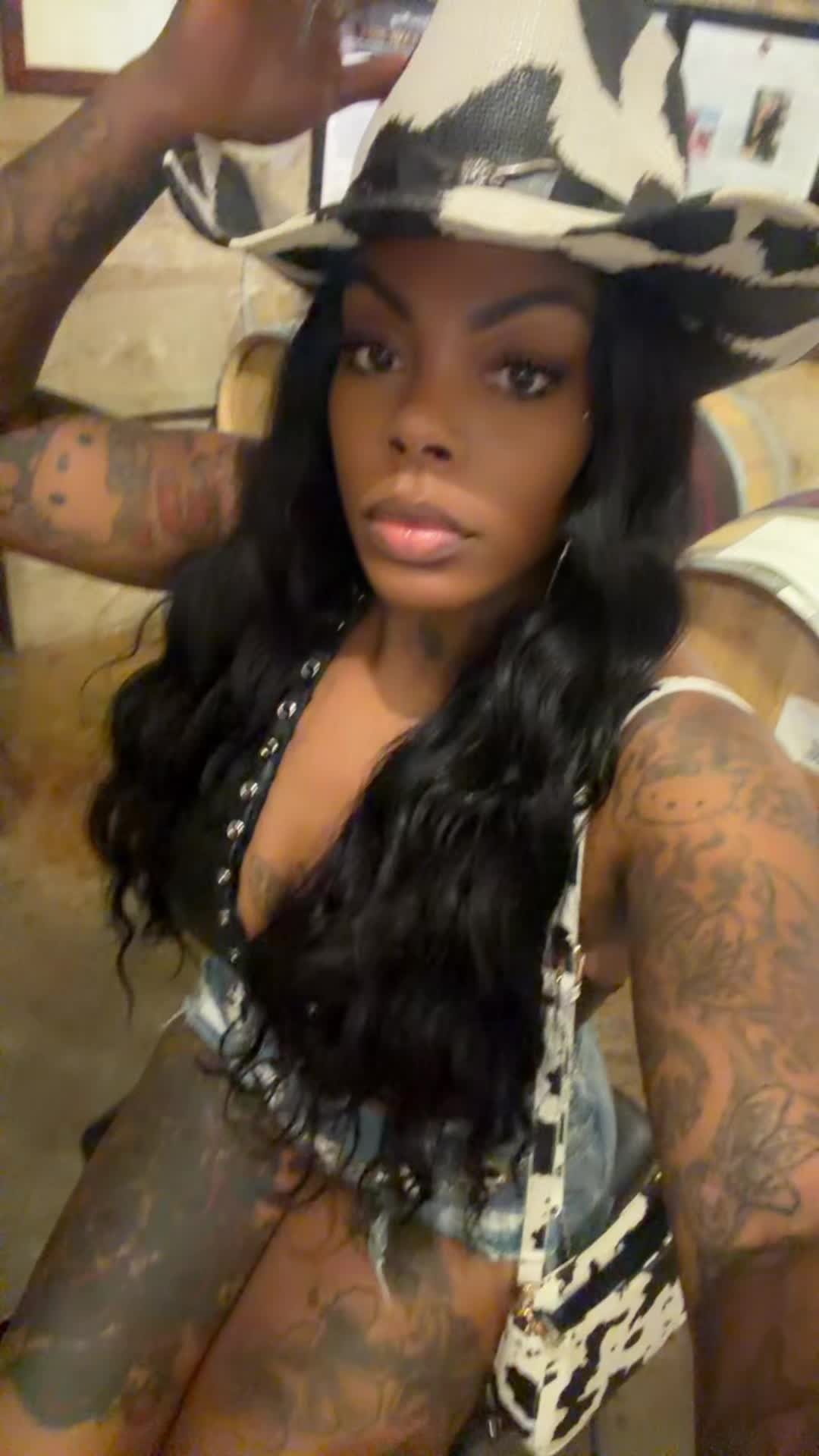 @KHA-DEE-JAH