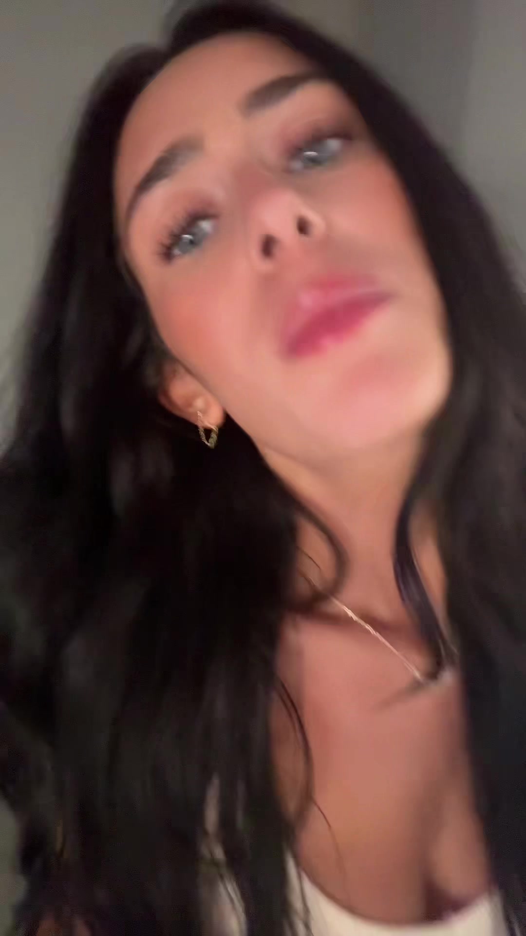 @bellholden222