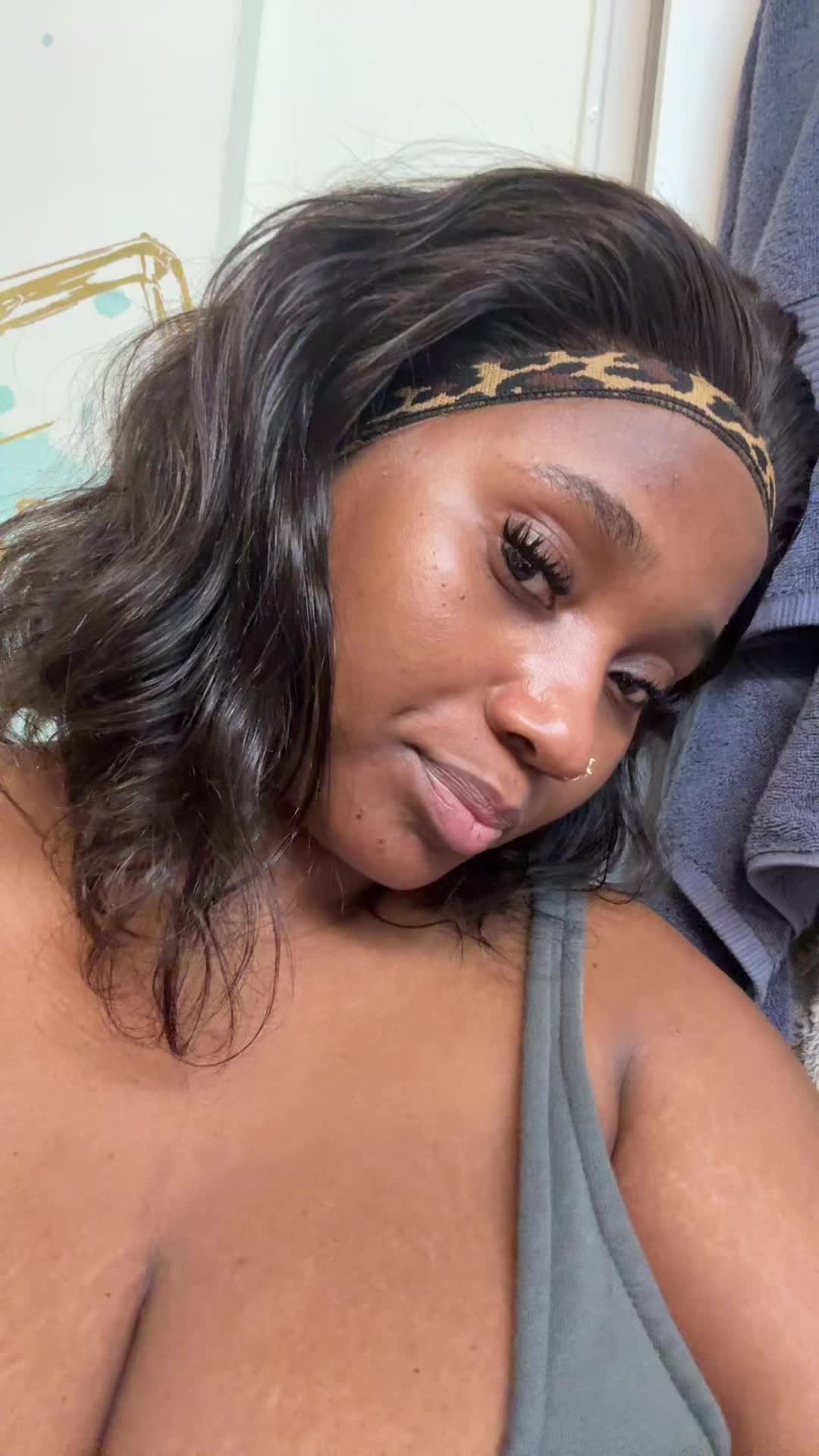 @daughter of aphrodite 💙🦋♑️
