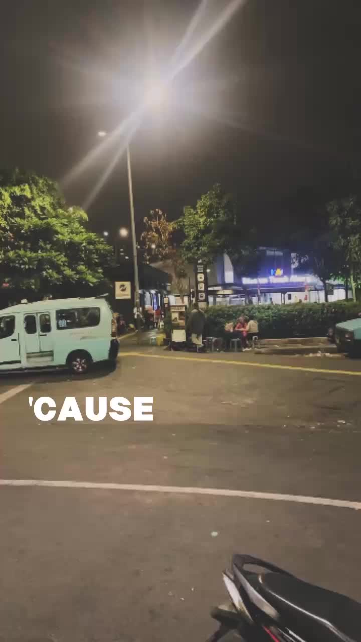 @𝘊𝘩4𝘳𝘥𝘴.