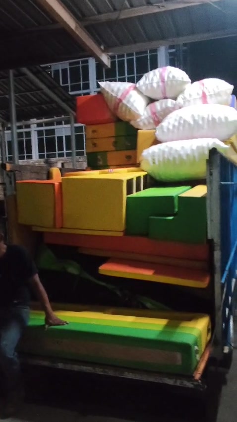 @kmfklaten02
