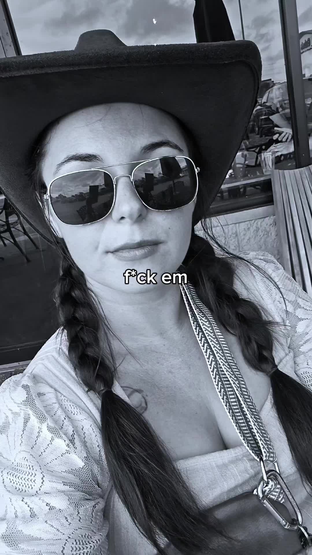 @Laura