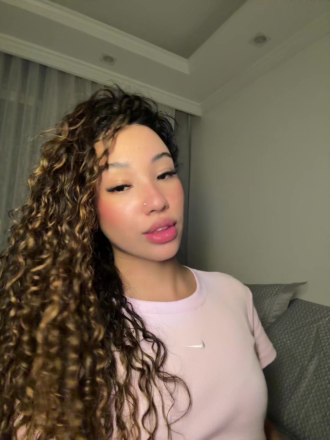 @Ana