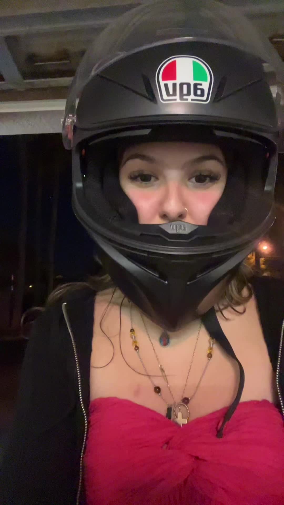 @sofi<33