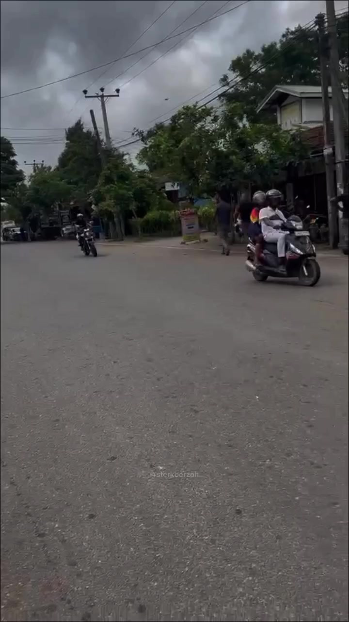 @Tharuwa❤🤟