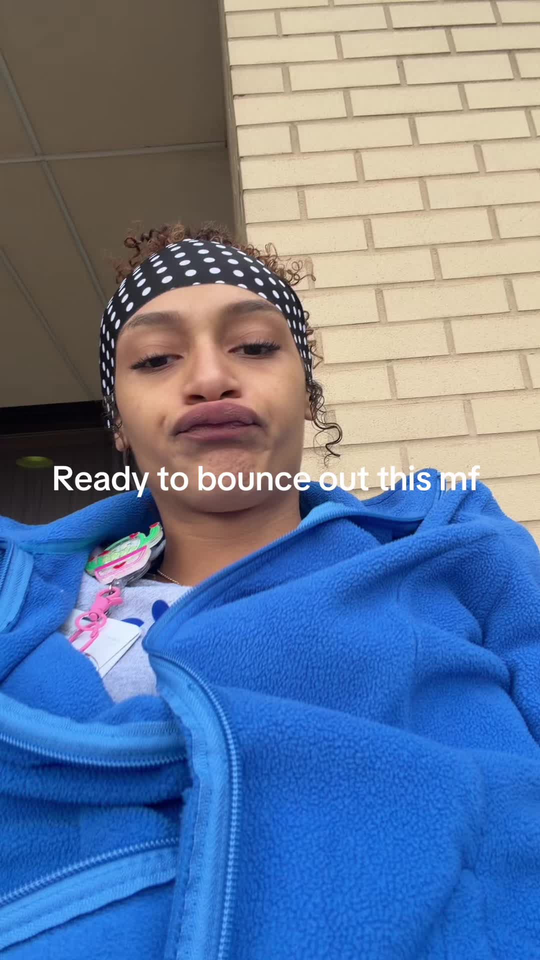 @urlocalhotweirdo
