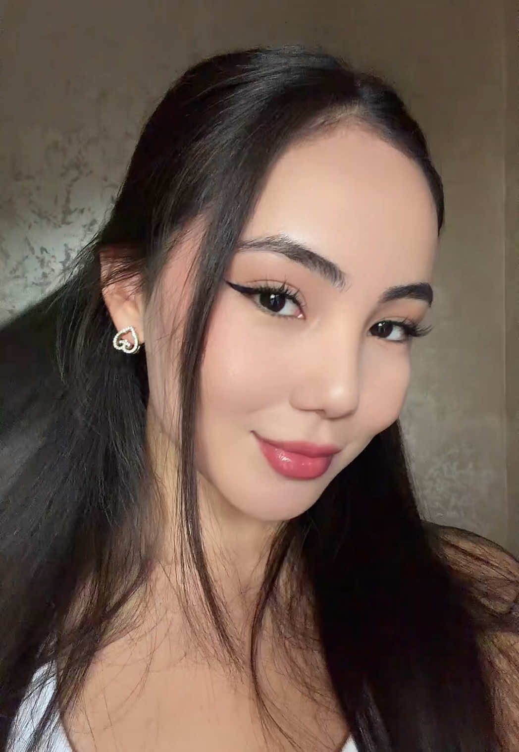 @yerezhepulbossyn