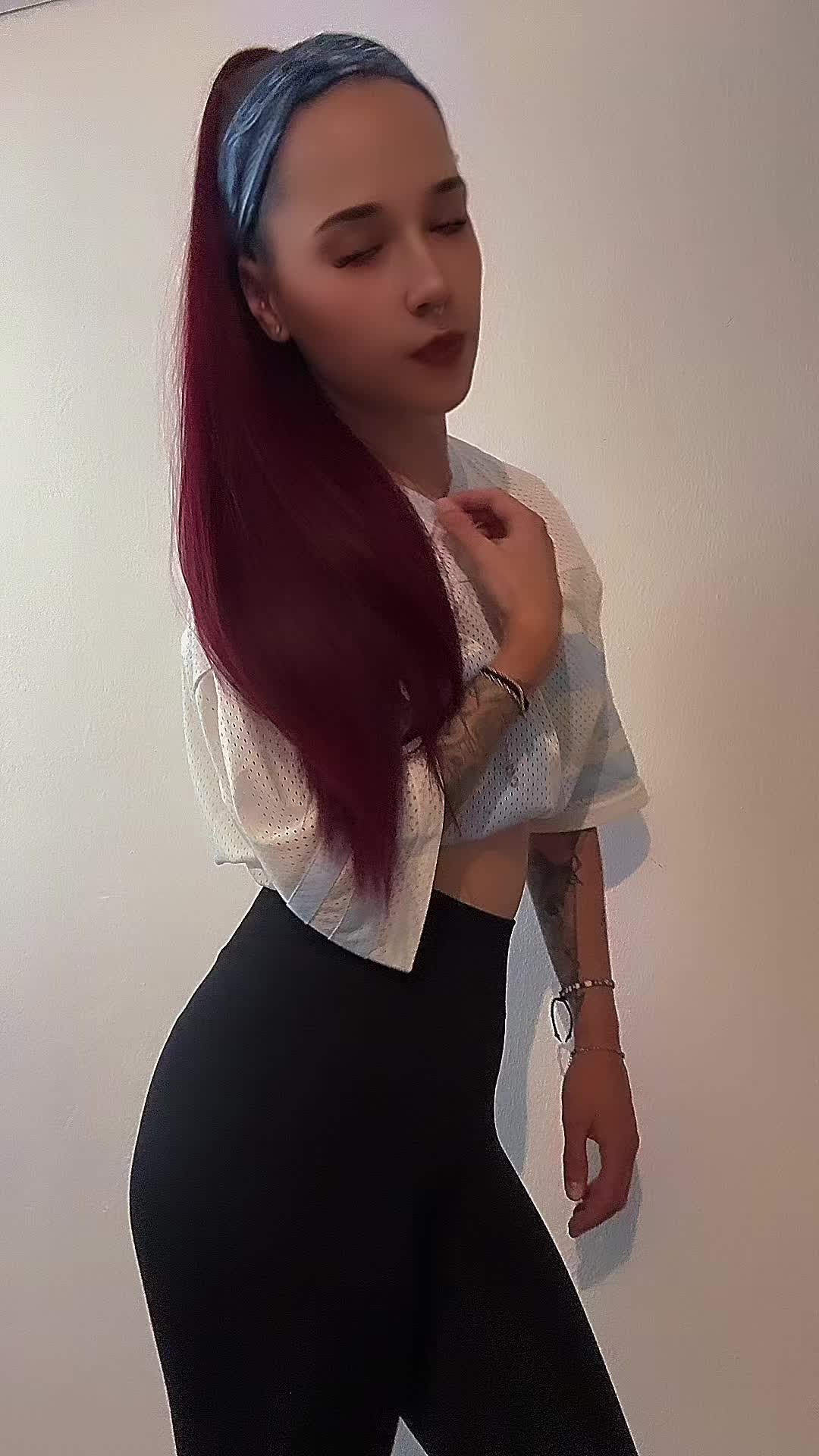 @Lara🌸🌷