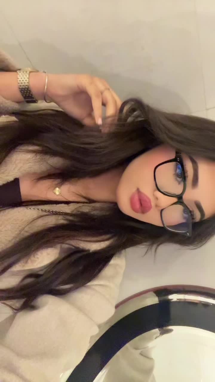 @Saraa