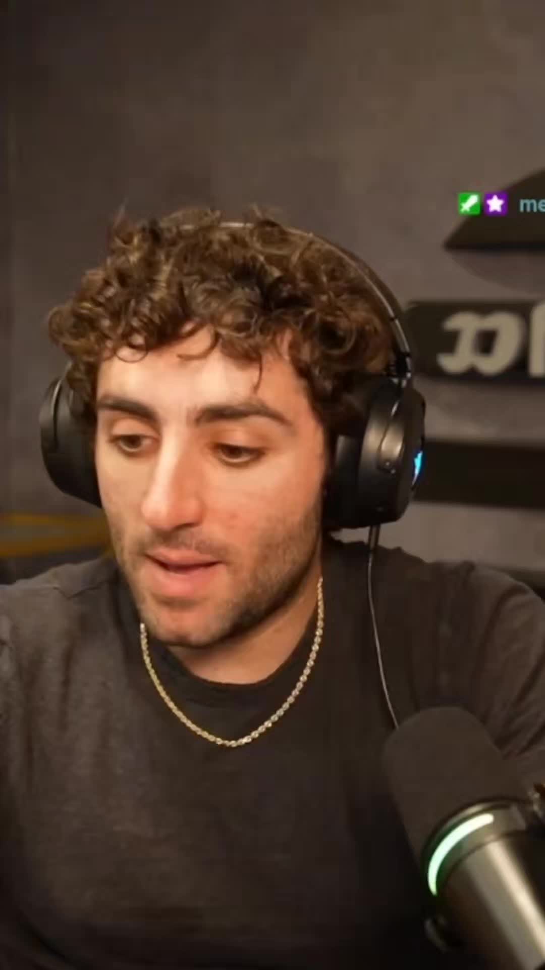 @hi