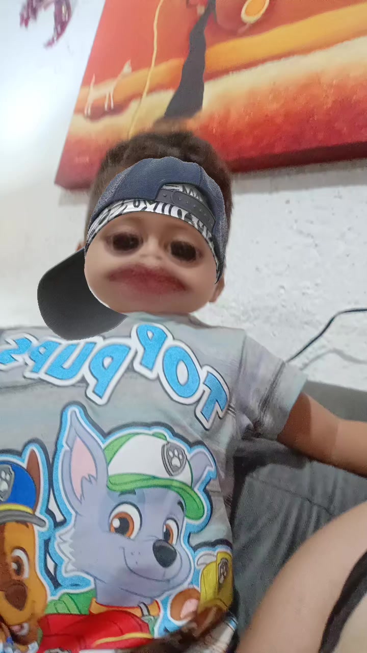 @Ana Nava