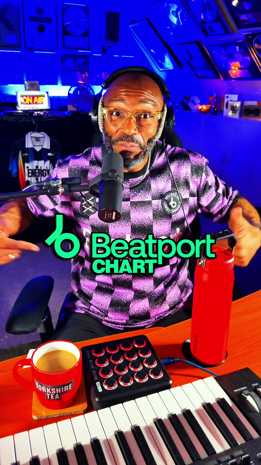 @MistaJamReacts
