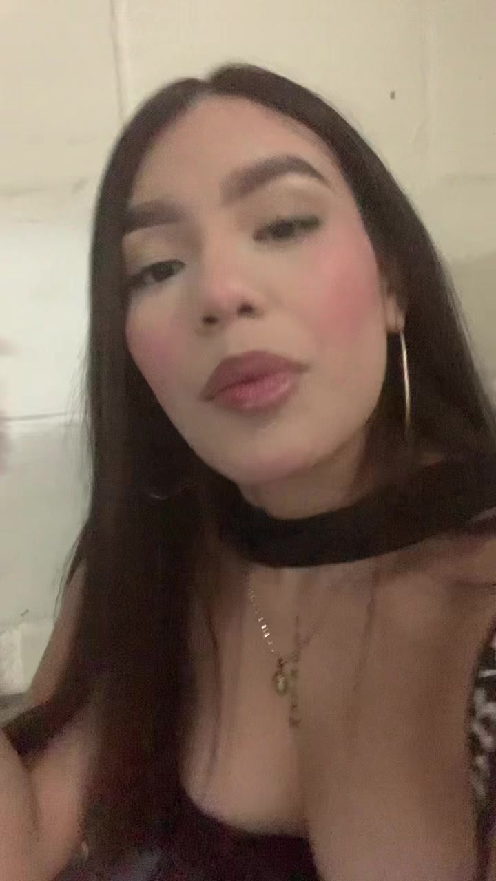@Nicolle Valeria