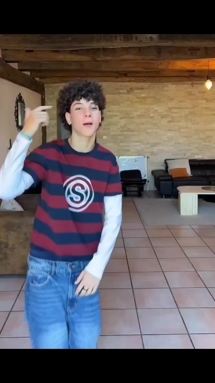 @M👅