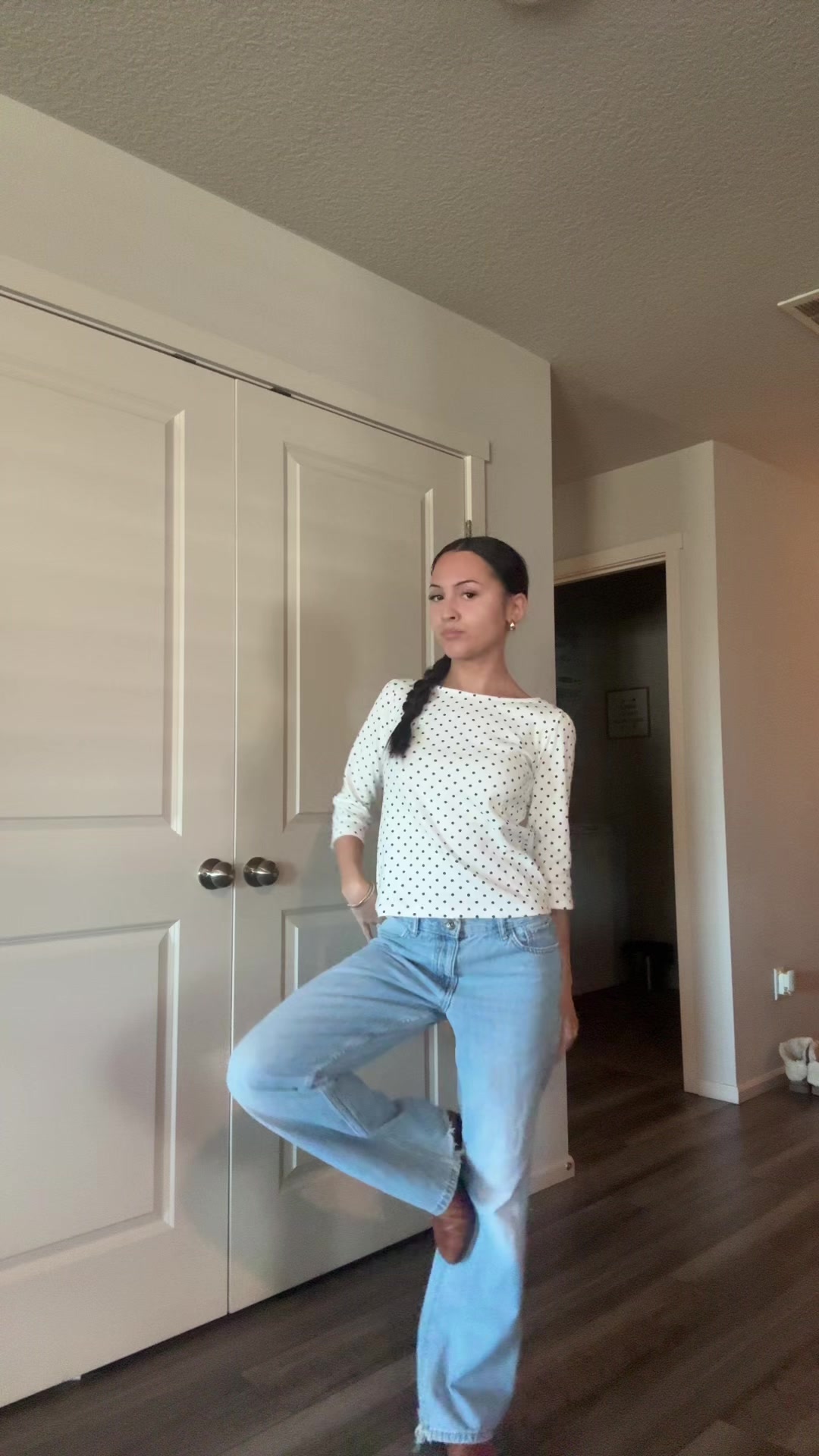 @Isabella
