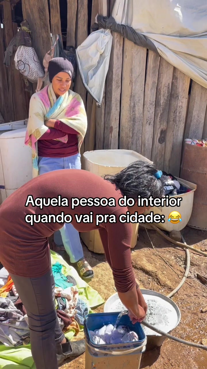 @monicadejatoba
