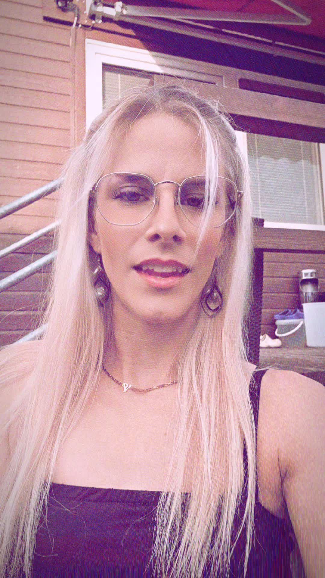 @AngeliqueWeinhold
