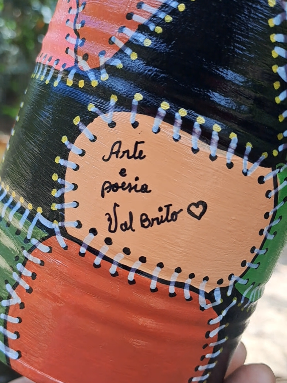 @Val Brito🌻✍️