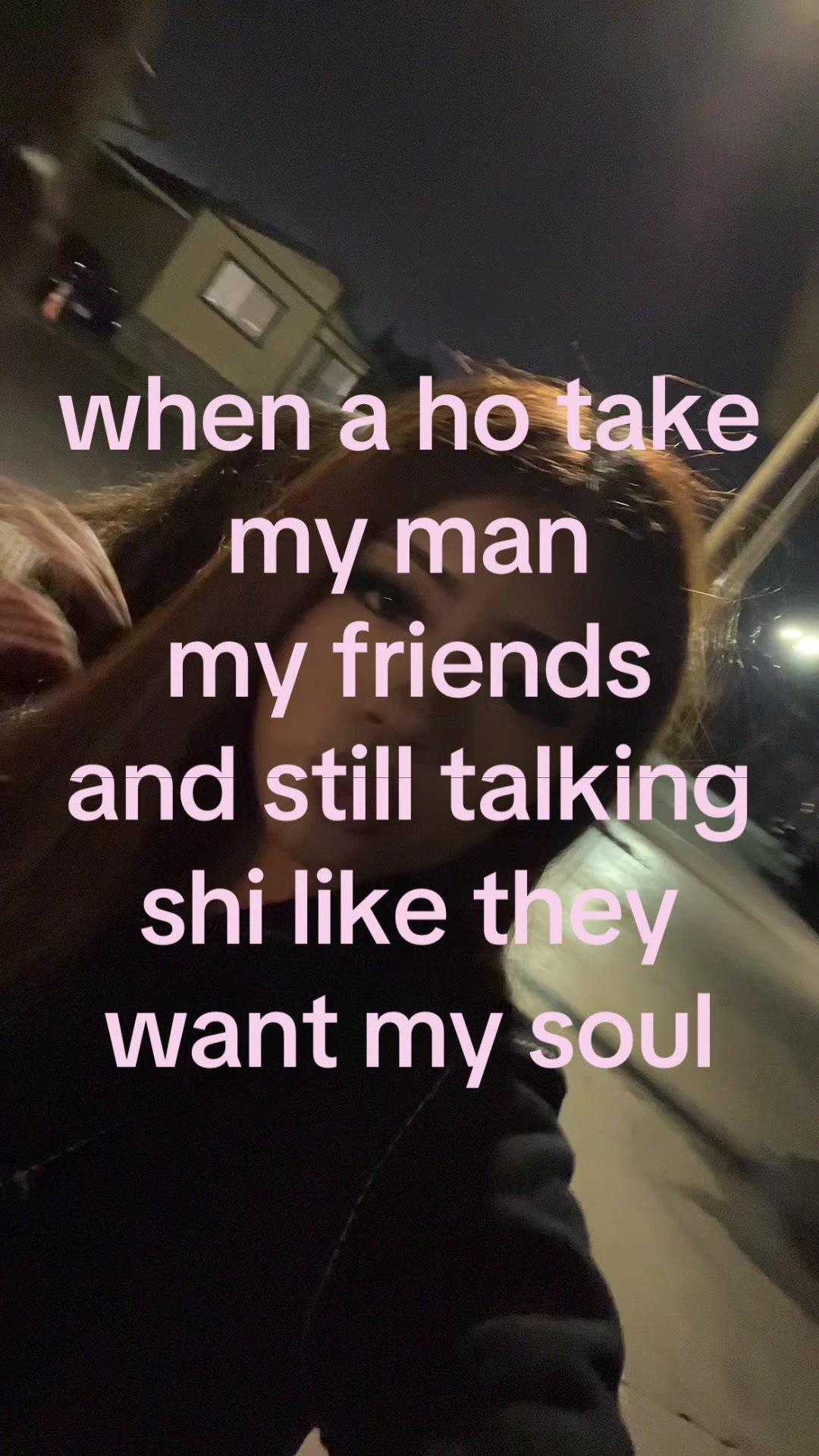 @⃟