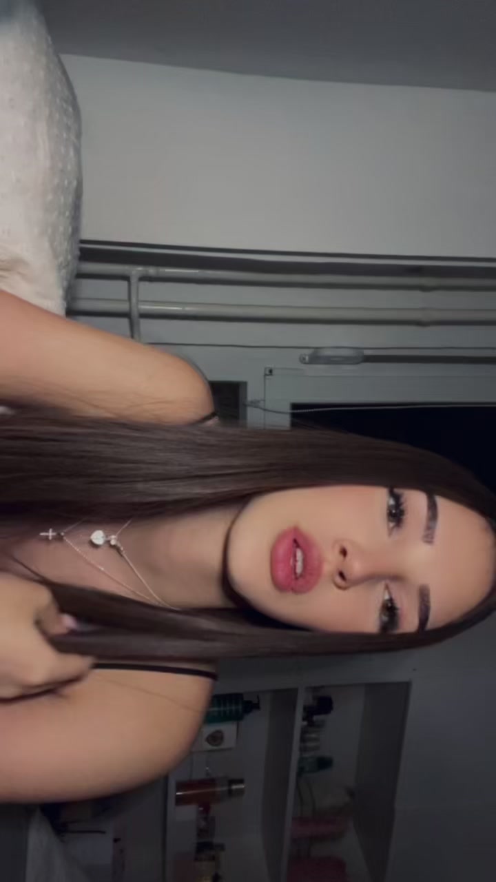@миа