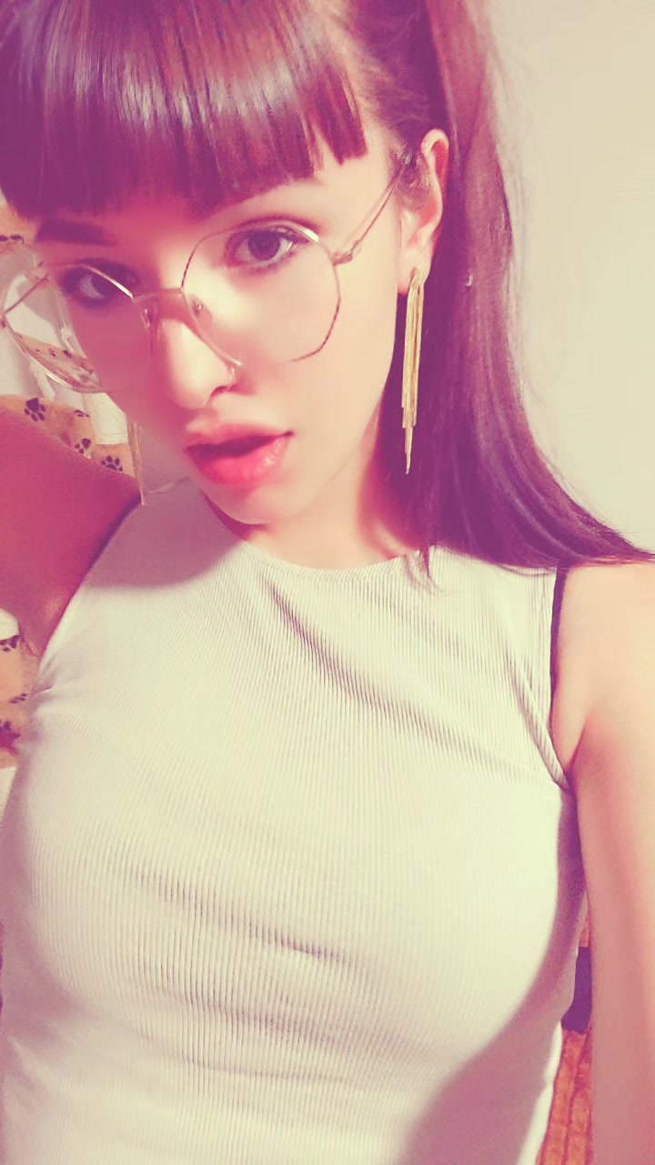 @Лёля🐍