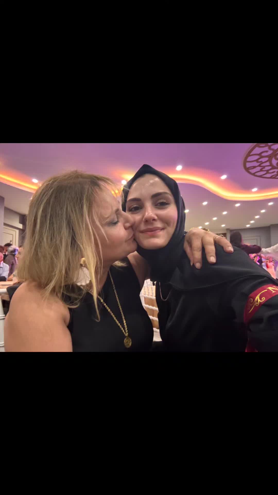 @Ayşegul Saruhan