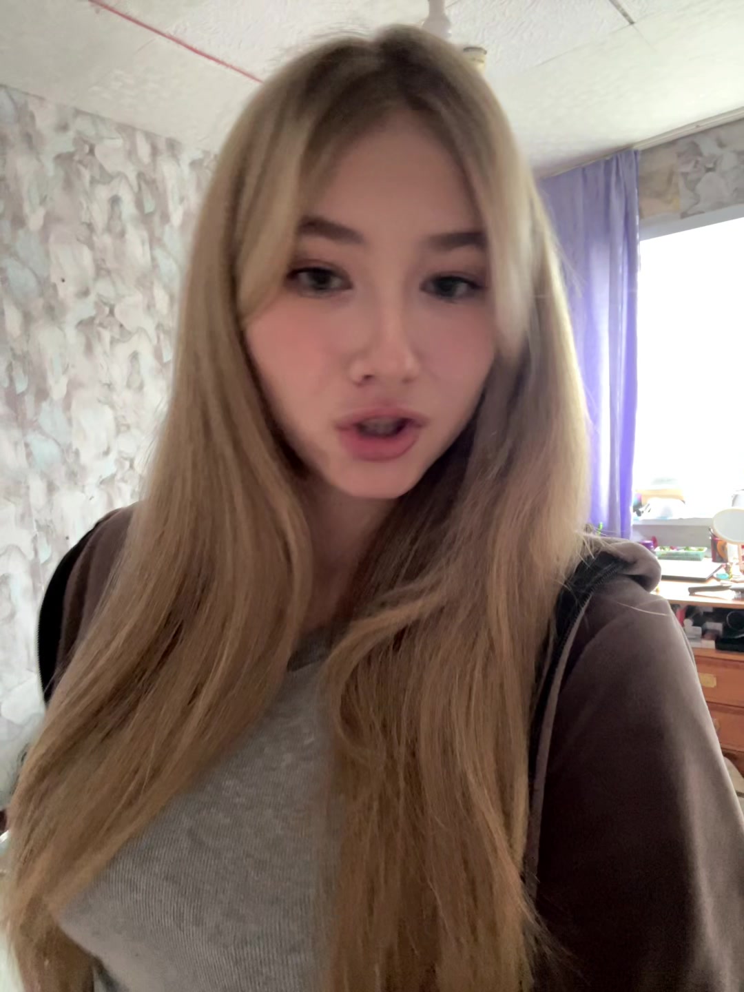 @✨
