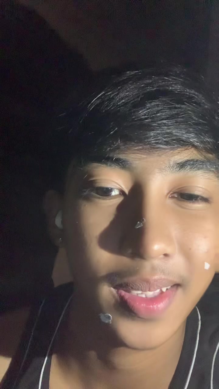 @JUSTIN👤