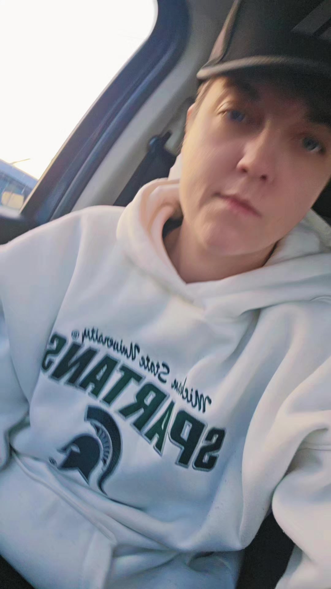 @Alana🇨🇦🏳️&zwj;🌈