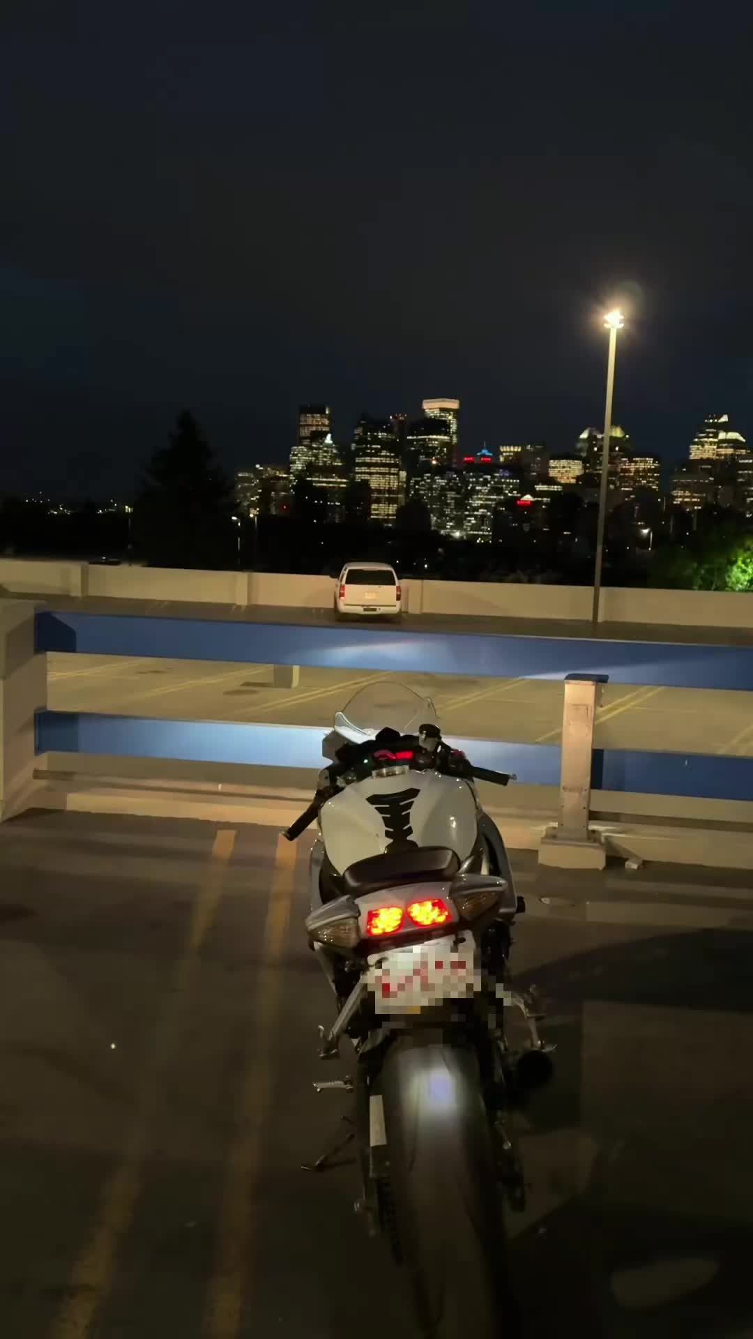@621