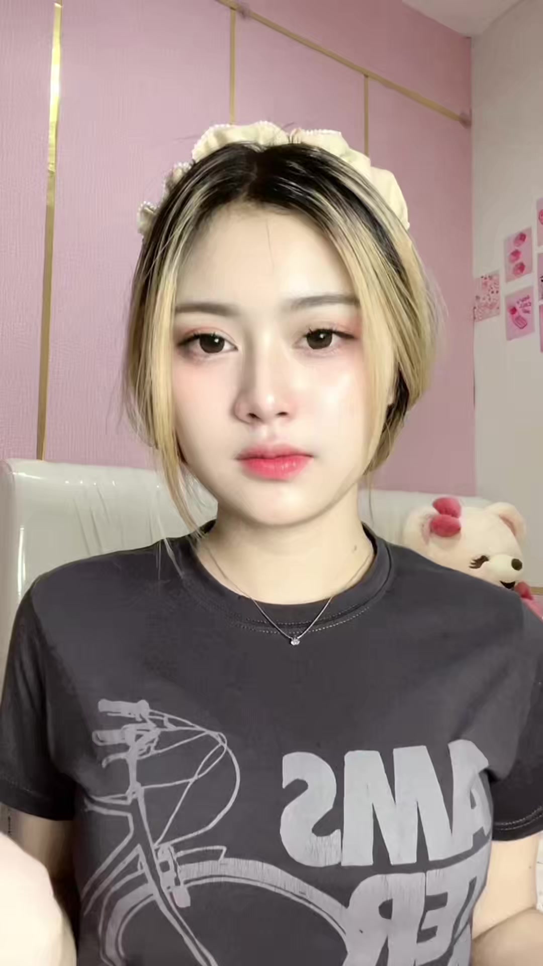 @abeliaa