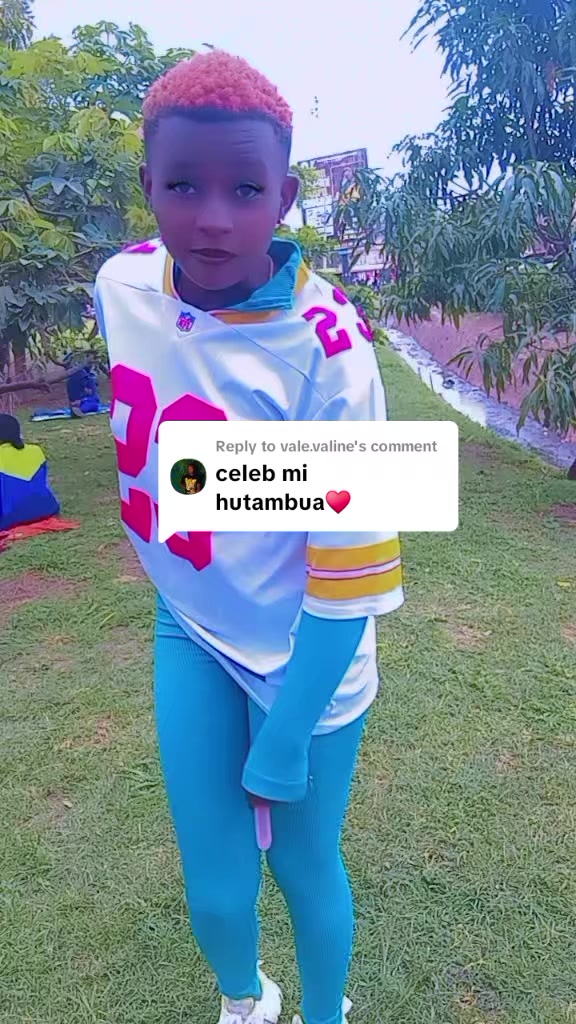 @**𝐓𝐡𝐞𝐞 𝐆𝐡𝐚𝐫𝐥