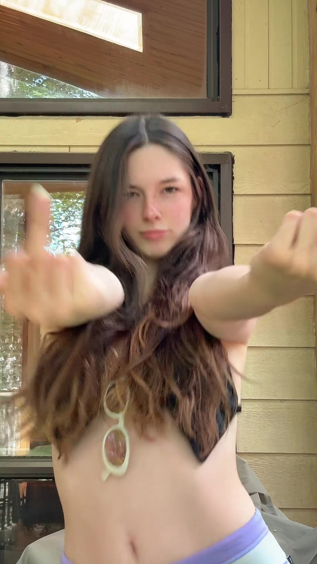 @EllaBloom