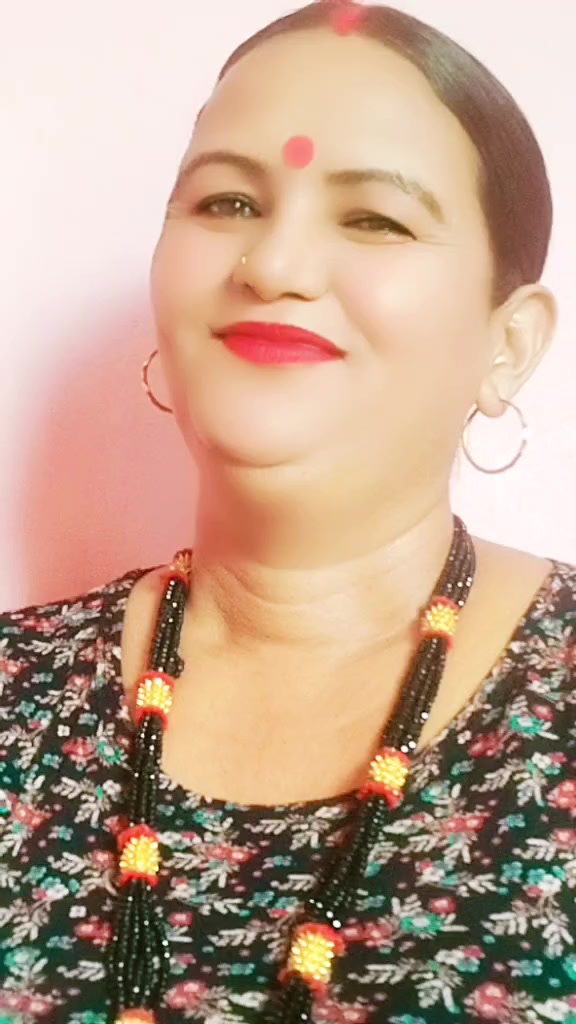@Meena Khatri800