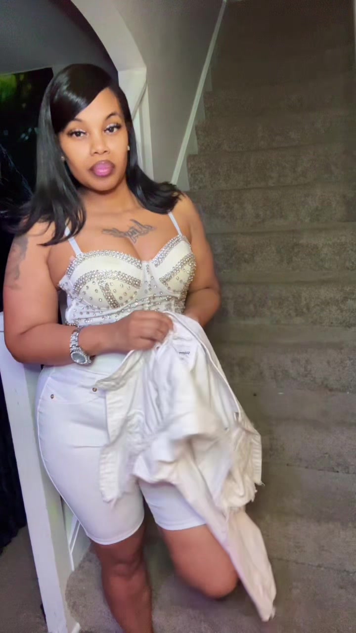 @Ms. Kayeloni/ Blessed 👑🌹