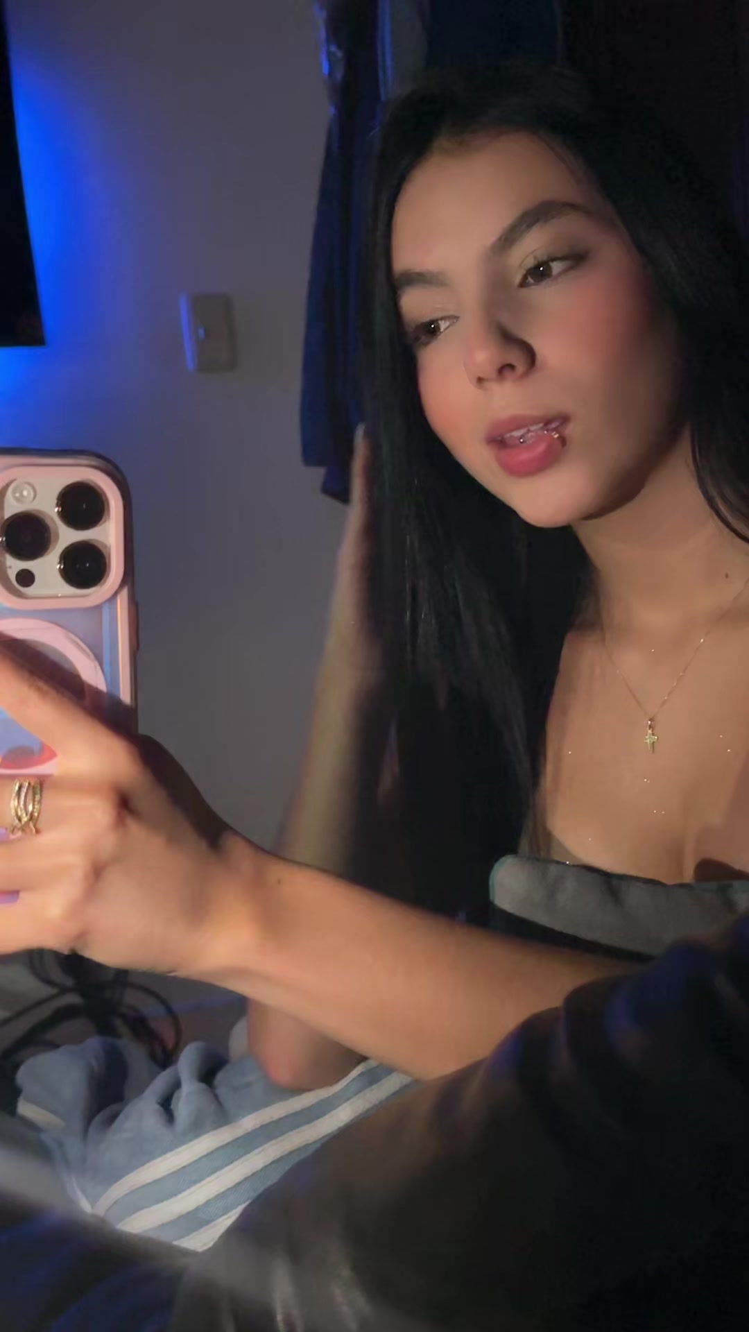 @Ximenita🍒.